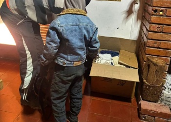 En Bernardo de Irigoyen sostienen un ropero solidario para asistir a familias vulnerables