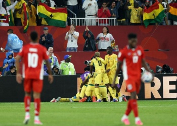 Ghana golpeó en el final y venció a Panamá en su debut mundialista