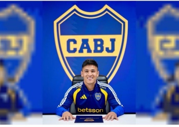 Primer refuerzo: Leandro Lozano se transformó en jugador de Boca, tras estampar su firma
