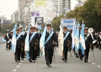 Debate por el desfile del 9 de Julio: entre la tradición, la identidad nacional y los cambios sociales