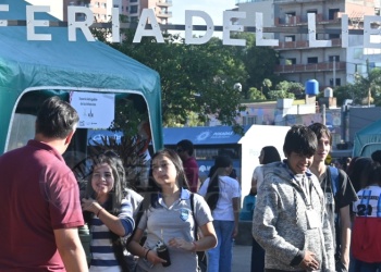 Con amplia convocatoria arrancó la Feria del Libro