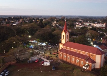 La Iglesia San Pedro y San Pablo  se encamina hacia su centenario