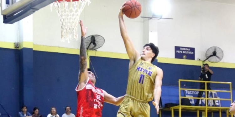 VERDUGO. En la fase regular, Mitre se impuso en ambos juegos ante Don Bosco.