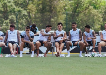 La Selección Argentina, tras el debut mundialista: entrenamiento, mate y descanso