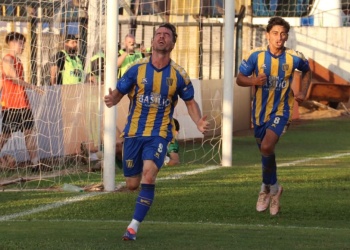 Mitre volvió a la victoria y es líder en el Federal A