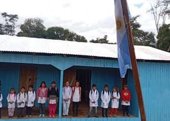 Reclamo por un aula satélite: “Estamos luchando por el futuro de nuestros hijos”