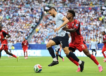Uruguay no pudo ante Cabo Verde y puso en duda su continuidad mundialista