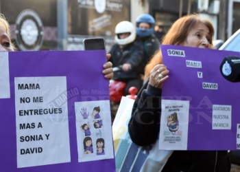 “Mi nieta más grande me repite ‘mamá nos va a matar porque yo no tenía que contar nada’”