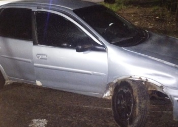 Choque y fuga en Posadas: secuestran un auto abandonado tras una colisión