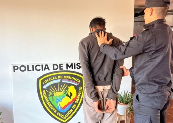 Un hombre fue detenido tras provocar disturbios en estado de ebriedad en Puerto Leoni