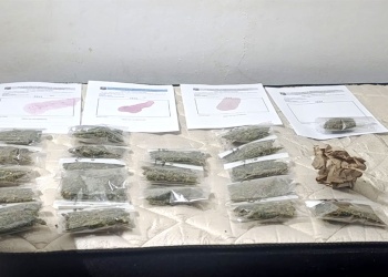 Detuvieron a un joven tras agredir a vecinos y hallaron droga fraccionada en su habitación