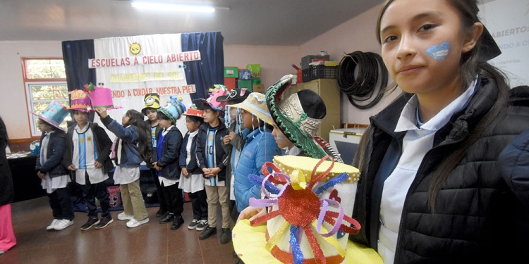 NUEVOS HÁBITOS. Los profesionales de la salud buscan llegar a los chicos para que ellos repliquen en sus familias.