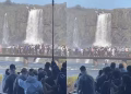 Un turista arriesgó su vida en las Cataratas del Iguazú para recuperar un celular que había caído al agua