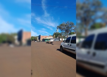 Motociclista de 30 años sufrió graves lesiones tras chocar con una Kangoo en Alem