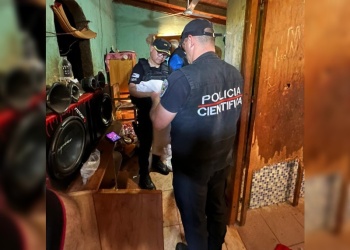Secuestraron celulares y chips en un taller vinculado al principal sospechoso del femicidio de Dulce Candia