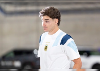 Escándalo Julián Álvarez: Atlético de Madrid denunciaría al Barcelona ante la FIFA