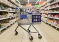 El impacto de la crisis nacional golpea el carrito y empuja al endeudamiento