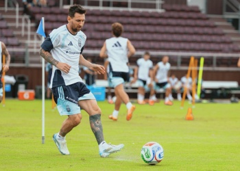 ¿Con Messi y diez más?: Argentina juega su último amistoso antes del Mundial