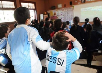 Misiones habilita ver el Mundial en las escuelas: “Es una buena oportunidad para trabajar la convivencia e identidad”
