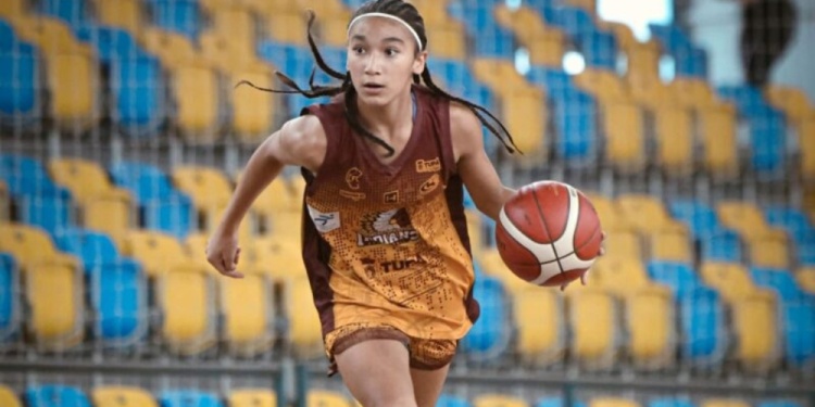 PROYECCIÓN. Paulina se hizo conocida tras marcar 93 puntos en un partido.
