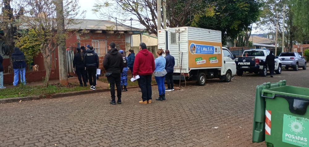 Tras ataques denunciados en Itaembé Miní, pitbulls quedaron bajo custodia del IMUSA