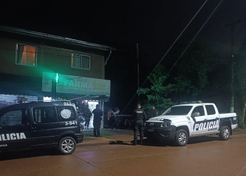 Asalto armado en Eldorado: hirieron al propietario de un local y escaparon en motos