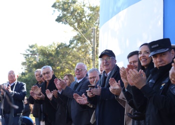 Puerto Leoni celebró sus 99 años y Passalacqua destacó el legado de los pioneros: “Misiones tiene esperanza”