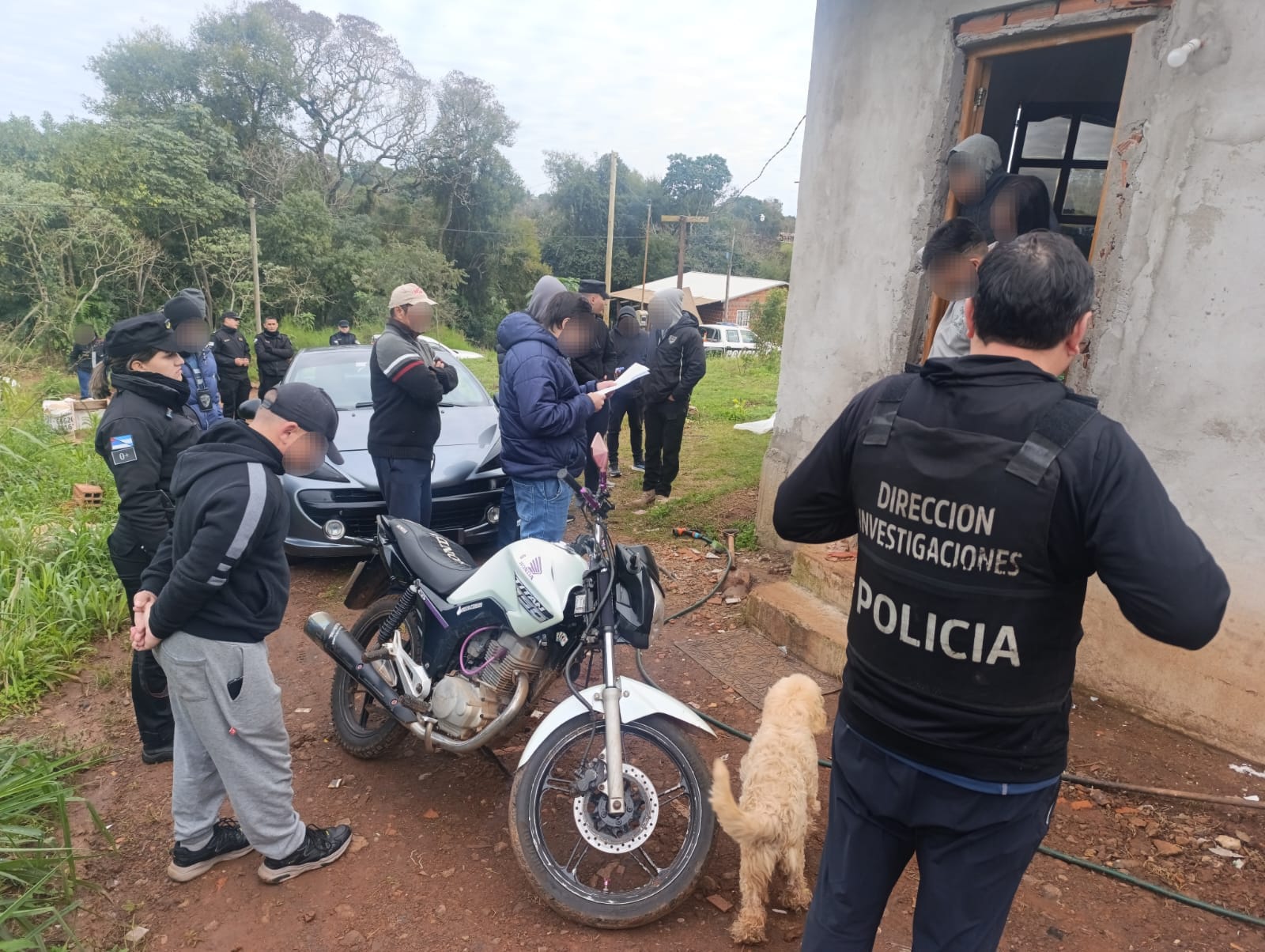Detuvieron a un hombre acusado de una serie de robos en Puerto Rico: secuestraron armas y elementos sustraídos