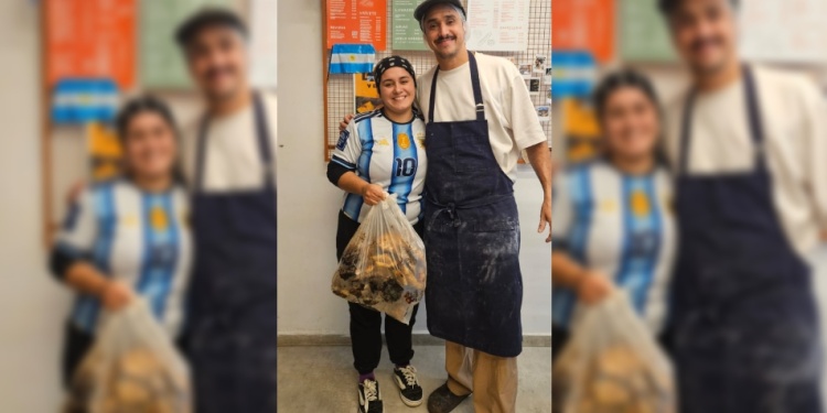 RESCATE MUNDIALISTA. En pleno festejo por la victoria de la Selección.
