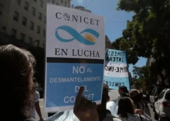Investigadores del CONICET encaran una nueva protesta bajo una posible ola de despidos
