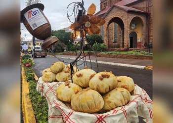 Decorado para la ocasión, Capioví prepara la Fiesta del Turismo Rural