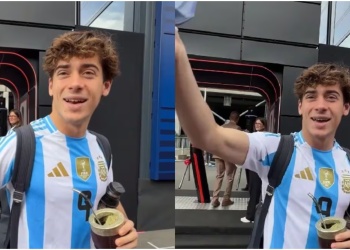 Con una bandera de Messi y Maradona, Colapinto llegó al GP de Bélgica