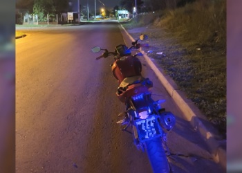 Motociclista herido tras despistar en Posadas