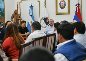Passalacqua se reunió con productores yerbateros y recibió un proyecto de precio mínimo para la hoja verde