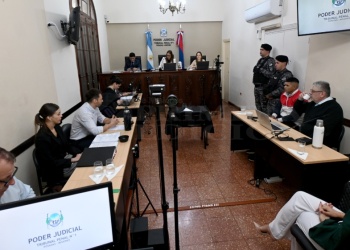 “Le hincó a Luisito, le bandeó de lado a lado con un cuchillo que parecía una daga”
