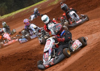 Pese al frío, Campo Grande se llenó de calor con el karting sobre tierra