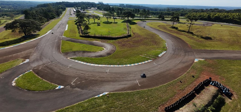 La cuarta fecha del Misionero de Karting llega con invitados en la Senior