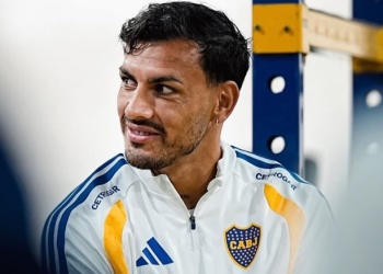 Sin descanso: Paredes volvió del Mundial, se sumó Boca y ya entrenó junto a sus compañeros