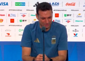 En una dolorosa rueda de prensa, Scaloni dejó abierta la chance de irse de la Selección