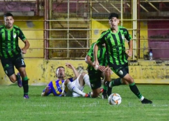 Defensores ganó y le dio una mano a Mitre en el Federal A