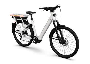 Volkswagen sorprende con una bicicleta eléctrica inteligente: tiene cámara trasera, radar y promete hasta 430 km de autonomía
