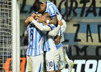Racing goleó a Defensa y Justicia en el debut de Vojvoda y pasó a octavos de la Copa Argentina 2026