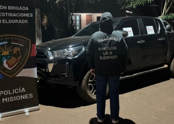 Escapó de un control policial y abandonó una camioneta en Eldorado