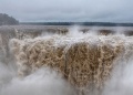 Cataratas del Iguazú: el Circuito Garganta del Diablo permanece cerrado este jueves
