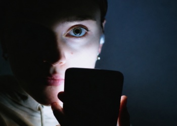 Imágenes falsas con inteligencia artificial: la otra cara del acoso