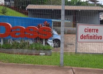 El efecto dominó del cierre de Dass ya alcanza a comercios y servicios de Eldorado