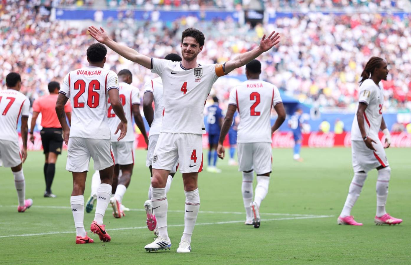 En un partidazo, Inglaterra venció 6-4 a Francia y se quedó con el tercer puesto del Mundial 2026 - Primera Edición