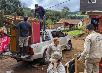 Ya evacuaron a dos barrios en El Soberbio por la crecida del río Uruguay