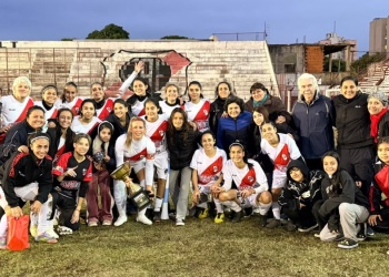 El femenino de La Franja, imparable