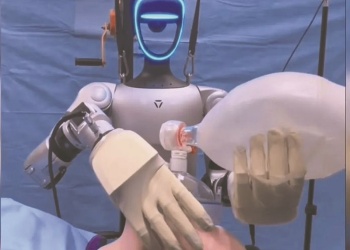 Robots humanoides completan cirugías por primera vez en el mundo